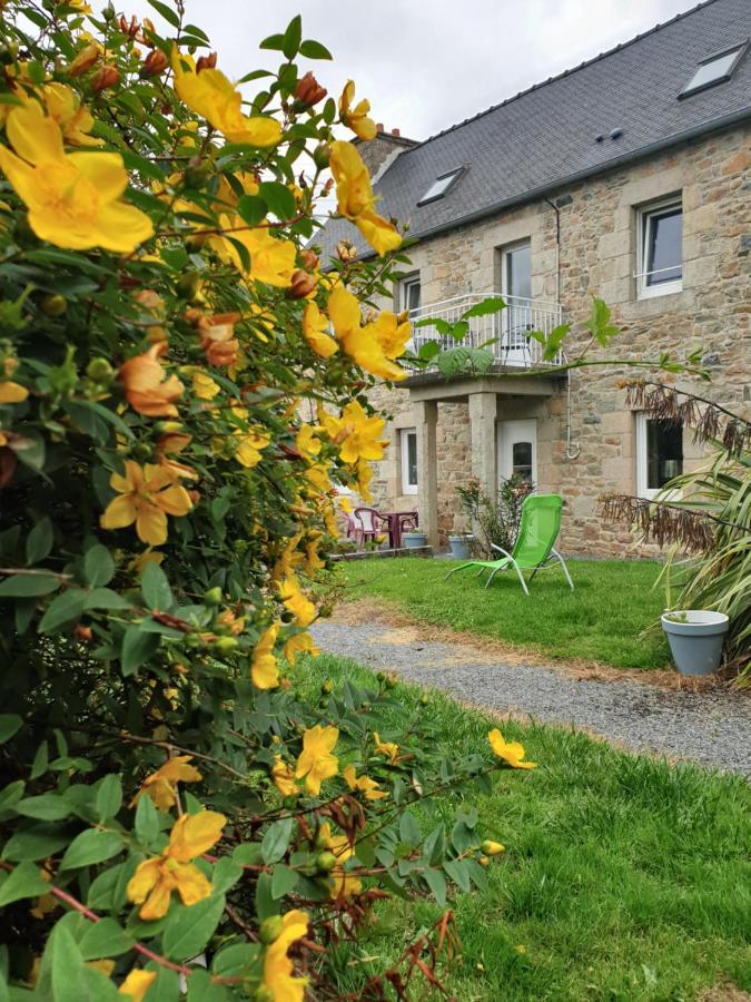 Chambres D'Hotes De La Presqu'Ile Pleubian Exterior photo